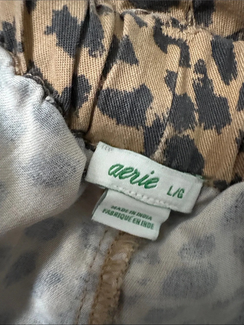 Aerie Leopard Print Paperbag Shorts Size Large High Rise Tie Waist Lyocell